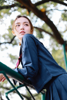 一亲二脱三膜四强吻视频